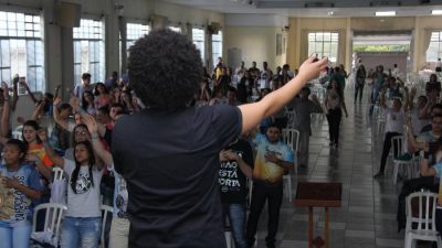 Retiro Incendeia reuniu aproximadamente 300 jovens em Umuarama