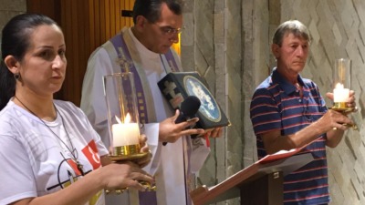 Entrega da Cruz e Bíblia aos Pré-Catecúmenos da Paróquia São Sebastião de Japurá