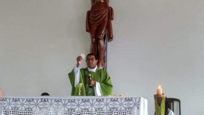 Padre Cesar recebe alta hospitalar