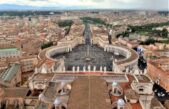 Vaticano inicia campanha de vacinação contra Covid-19