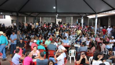 Festa paroquial movimenta Brasilândia do Sul