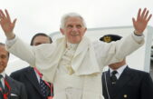 Unidos em oração pelo Papa Emérito Bento XVI