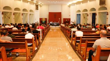 Santa Missa marca abertura do ano letivo do Centro de Estudos São João XXIII