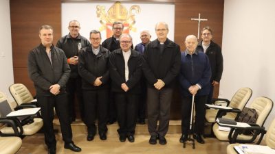 Bispos e Coordenadores da Ação Evangelizadora da Província se reúnem em Umuarama