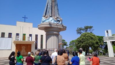 Peregrinos de Douradina fazem Turismo Religioso em Tapejara