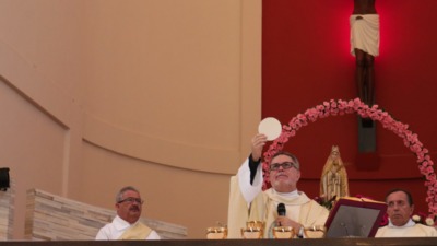 Missa celebrada na Matriz São Francisco de Assis comemorou o Dia Mundial da Comunicações Sociais